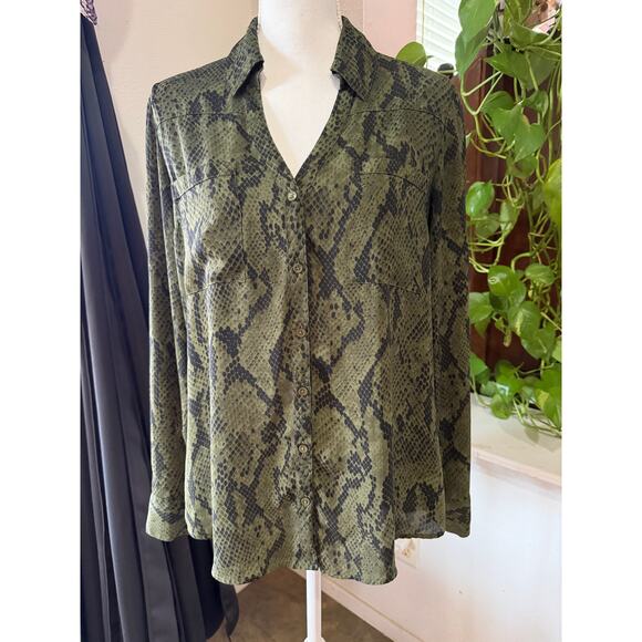 Express Portofino Shirt Snakeskin Print Button Down Blouse Olive Green Size L - Picture 1 of 3
